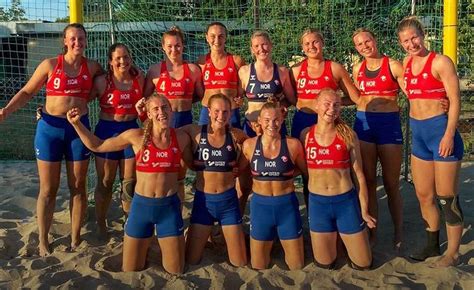 Norve Ke Rukometa Ice Ka Njene Nakon To Su Odbile Nositi Bikini Ga Ice Smatraju Kako Je To