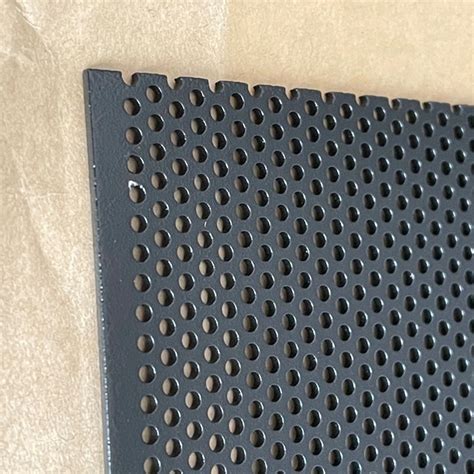 Stainless Steel Custom Round Hole Expanded Aluminum Perforated Door