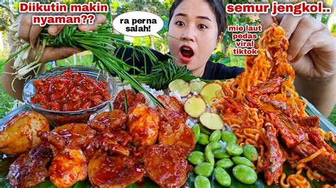 Cocok Banget Semur Jengkol Telur Mie Laut Pedas Lalapan Jengkol Mentah