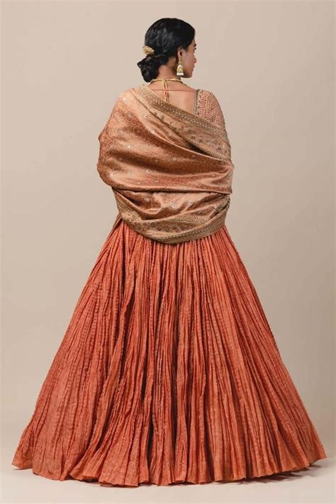 Tarun Tahiliani Crushed Bridal Lehenga Set Women Lehengas Bridal