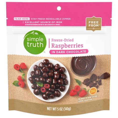 Simple Truth Freeze Dried Raspberries In Dark Chocolate Oz Smith