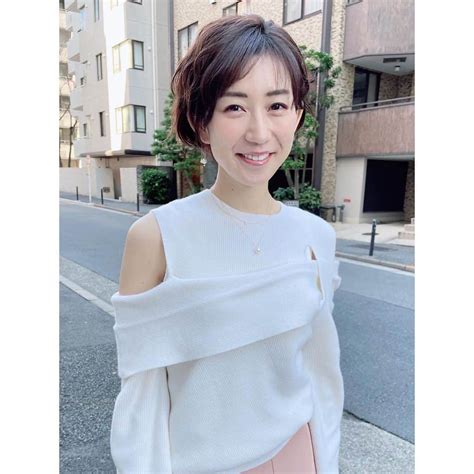 佐々木瞳さんのインスタグラム写真 佐々木瞳instagram「【朝起きると ︎】 おはようございます！ きょうも1日頑張ろうと