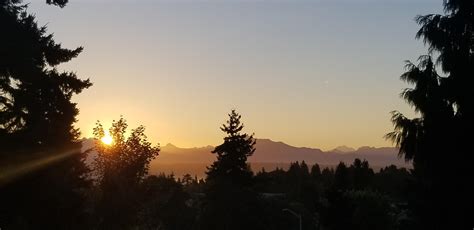 Washington State, USA 07/19/21 : r/sunrise