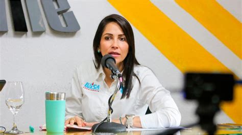 Violencia Pol Tica En Ecuador La Candidata Corre Sta Es Protegida Por