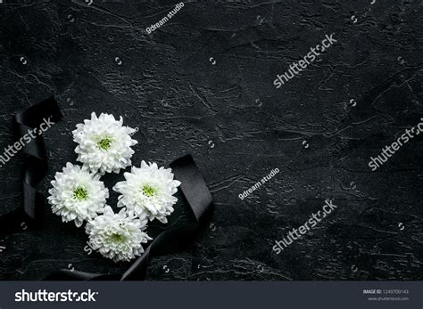 49,831 Funeral Background White Images, Stock Photos & Vectors ...