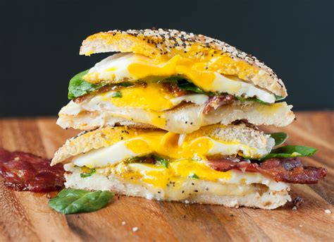 Egg Bagel With Cream Cheese