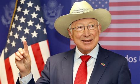 Ken Salazar Destaca La Estrecha Relaci N Comercial Entre M Xico Y Eu