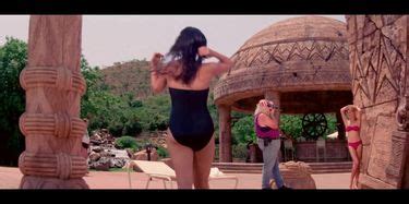 Sexy Juhi Chawla Bikini TNAFlix Porn Videos