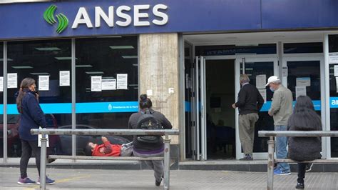 Quiénes Cobran Los 15000 De Anses Cuándo Cobro El Bono