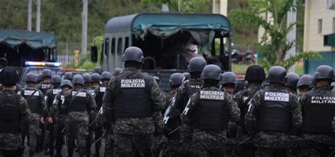 Honduras envía cientos de policías militares a las fronteras