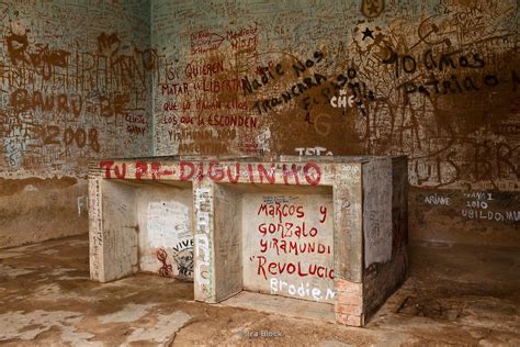 Ira Block Photography The Day After His Execution On October 10 1967 Ernesto Che Guevaras