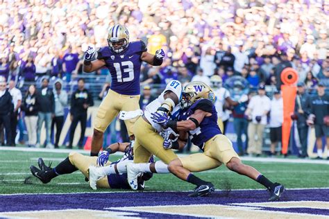 Gameday Predictions Ucla Vs Washington Daily Bruin