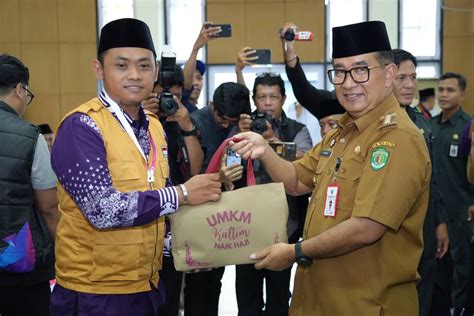 Pj Gubernur Kaltim Lepas Kloter Pertama Calon Jemaah Haji Sinarkaltim Id