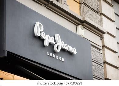 Pepe Jeans Logo Vector (.EPS) Free Download