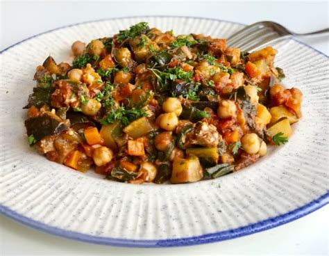 Garbanzos Con Berenjenas Y Calabac N Receta Ekilu