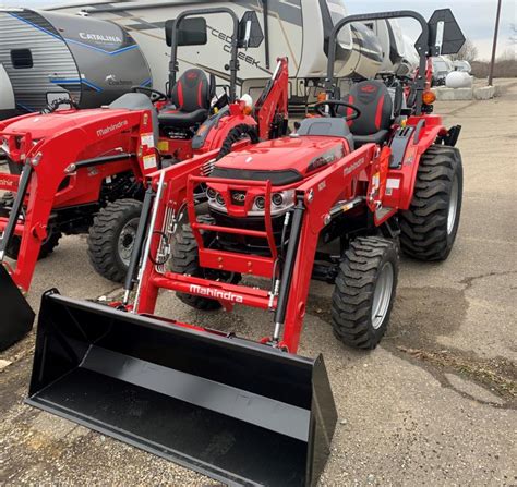 Mahindra Mahindra Hst Loader Tractor