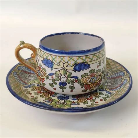 ANCIENNE TASSE A Montagnon en faïence de NEVERS XIX ème EUR 9 00