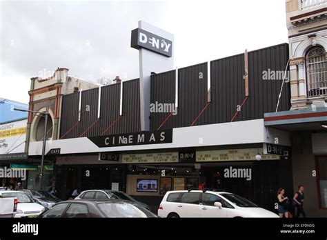 Cinemas Hi Res Stock Photography And Images Alamy