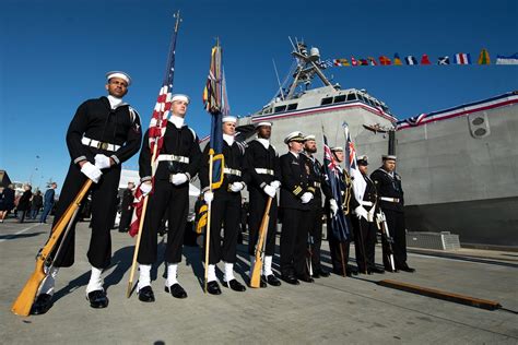 Dvids News U S Navy Ceremonial Guard Joins Historic Uss Canberra