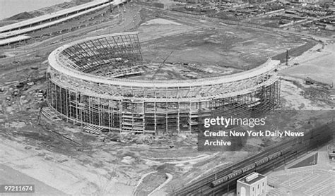 Shea Stadium Aerial Photos And Premium High Res Pictures Getty Images