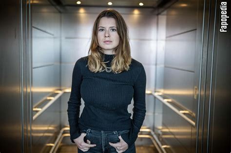 Luisa Neubauer Nude OnlyFans Leaks Photo 3042440 Fapopedia