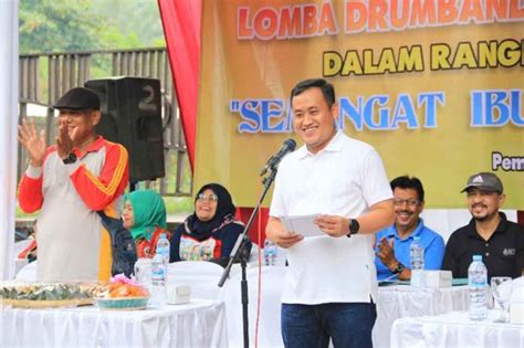 Peringati Hari Ibu Ke 94 Wali Murid PAUD Gelar Lomba Drum Band Halo