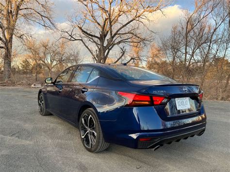 2023 Nissan Altima Review: A Unique Choice In the Midsize Sedan Segment