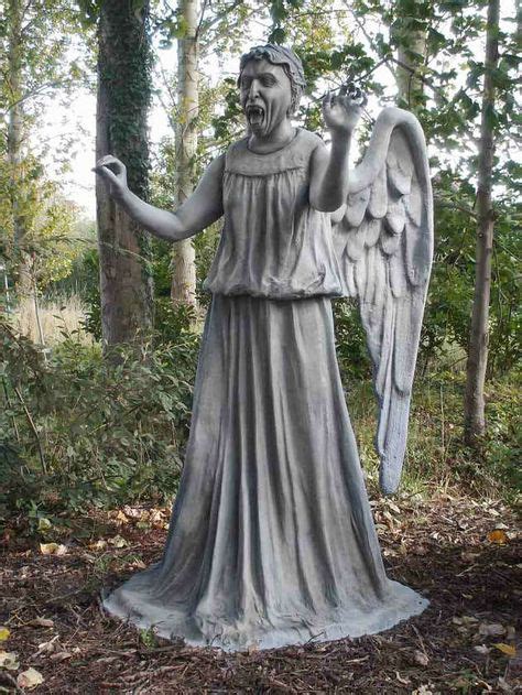 Life Sized Weeping Angel Lawn Ornament Weeping Angel Doctor Who