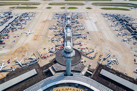 Airport Aerials - Photography - Toby Harriman