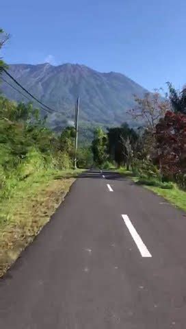 Gunung Agung YouTube