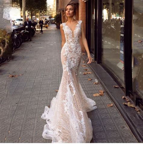 Champagne Lace Mermaid Wedding Dress