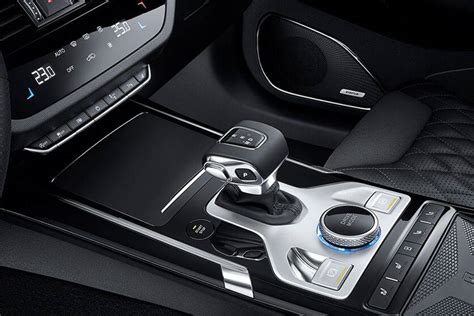 Hongqi HS5 2025 Price In UAE