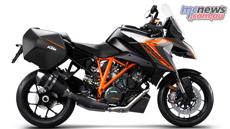 2019 KTM 1290 Super Duke GT | 175hp | 141Nm | MCNews