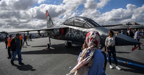 Turkey To Begin Mass Producing Fighter Jet Training Plane Al Monitor
