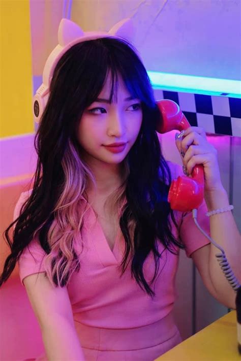 Hot Girl Hu Nh Nh T Hoa N I V Chuy N Ngh N U Kh Ng L M Streamer Th M Nh S Ph N U L M