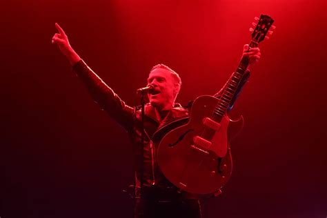 Bryan Adams anuncia mais dois concertos em Portugal SIC Notícias