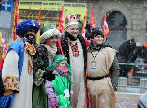 Three Kings Parade breaking records, with the participation of 900