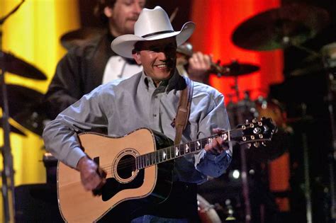 40 Photos Of George Strait Young