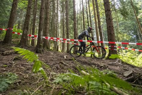 La Gruyère VTT Hot Trail Series à La Berra photos Thomas Delley