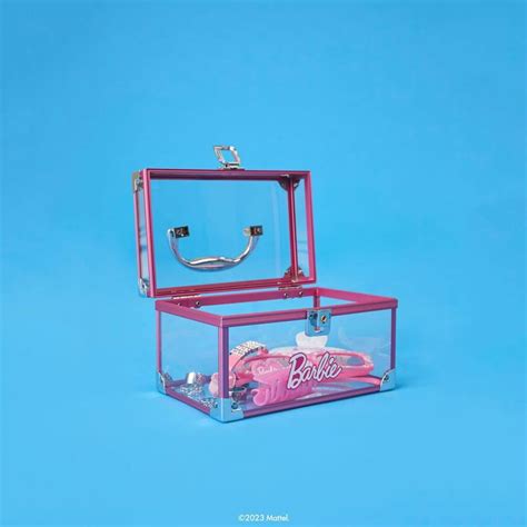 Barbie Makeup Train Case 1000482177011 Barbiepedia