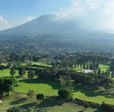 Rancamaya Golf Estate Perumahan Mewah Di Bogor Dengan Pemandangan Alam