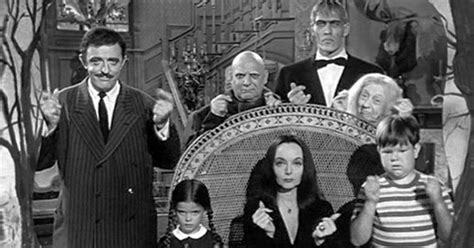 Conoce Los Personajes De Los Locos Addams Diario De Toluca Digital