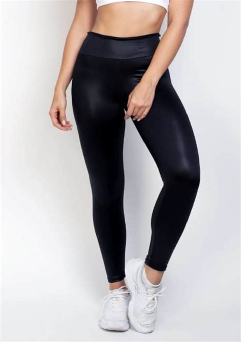 Calça Legging CIRRÊ Suplex Cós Alto Fitness Imita Couro no Elo7