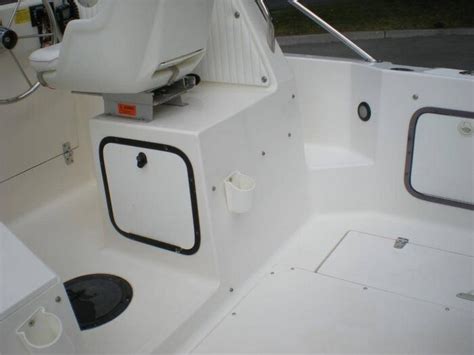 Boston Whaler 21 Walkaround With 225 Etec Bloodydecks