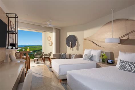 Rooms Breathless Cancun Soul Resort And Spa Cancun Transat