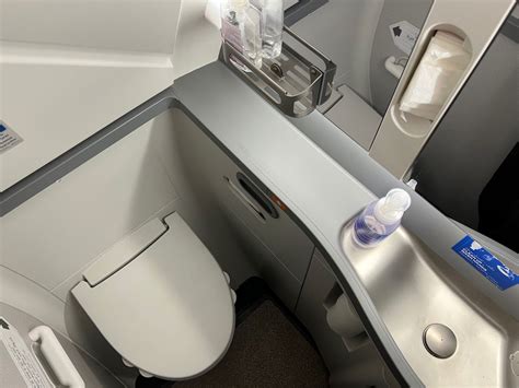 Review Flydubai Business Class Boeing Max Dxb Beg One Mile At