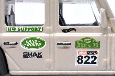 Land Rover Defender Double Cab Fjv Hot Wheels