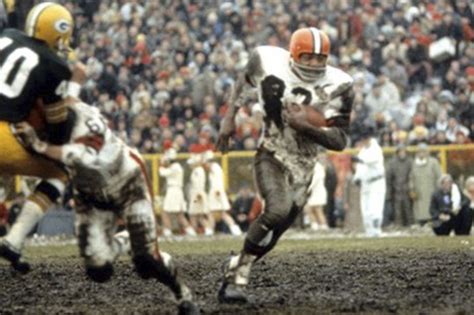 Jim Brown leyenda de los Cleveland Browns de la NFL falleció a los 87