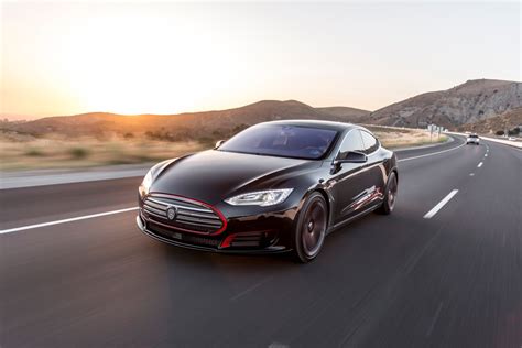 Strut Offers Aftermarket Accessories Package For The 2015 Tesla Model S Autoevolution