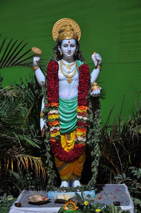 Dhanvantari Lord Dhanvanthari Hindupad